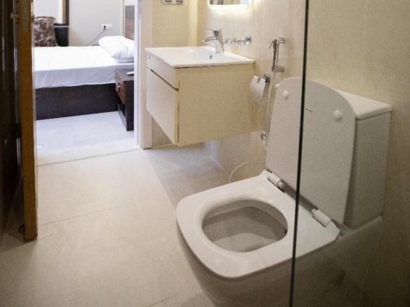 Bathroom, bedroom with bathroom